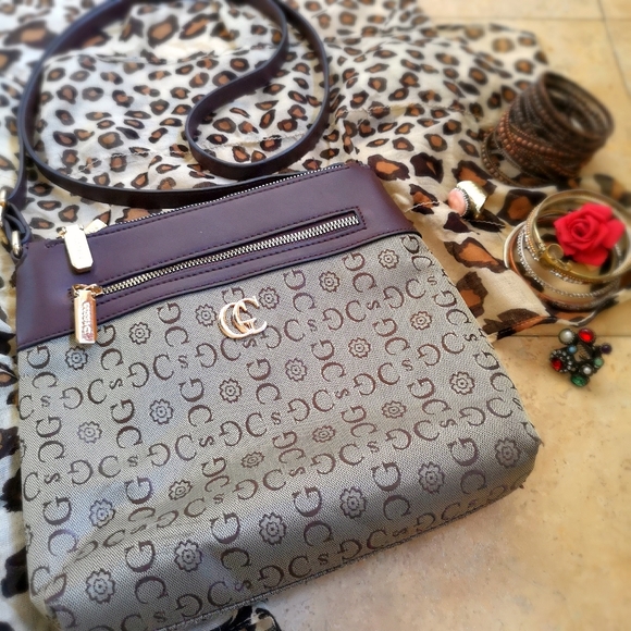 💋 GUSSACI Shoulder Crossbody Bag! - Picture 2 of 16